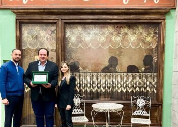 Fruntaşii în întrecerea socialistă s-au reciclat