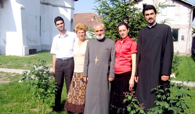 Impostura, afacere de succes în „Famiglia” Zamfir