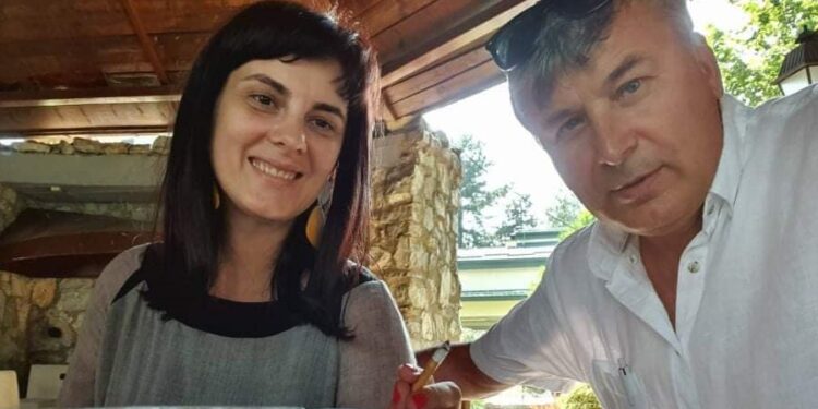 Cine e românca fotografiată în Macedonia cu românul care a făcut poză în Qatar cu Ivana Knoll