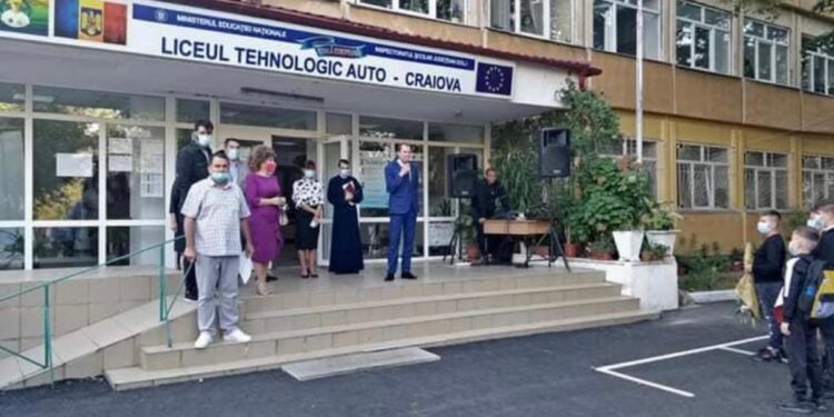 DEZVOLTAREA COMPETENȚELOR ELEVILOR DIN CADRUL LICEULUI TEHNOLOGIC AUTO CRAIOVA, PRIN PROIECTUL P.O.C.U „PROFESIONIŞTII DE MȂINE”