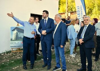 Cula Izvoranu – Geblescu din Brabova și Cula Cernăteștilor din Cernătești au fost inaugurate