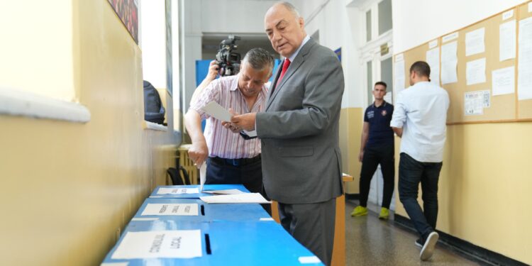 Antonie Solomon: „Am votat pentru o echipă care, de mâine, vine la muncă“