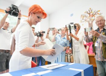 Lia Olguța Vasilescu: „Am votat pentru continuarea transformărilor din oraș“